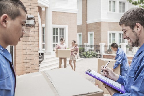 Professional packing and unpacking services for homes in Walthamstow