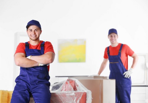Local removals support for homes in Walthamstow