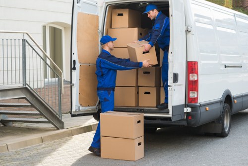 Local man and van service transporting boxes in Walthamstow